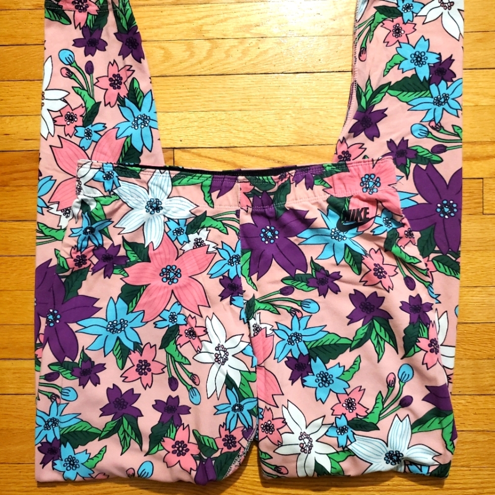 Nike floral leggings